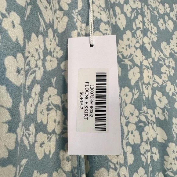 Reformation Flounce Sofie Floral Mini Skirt - Picture 4 of 6